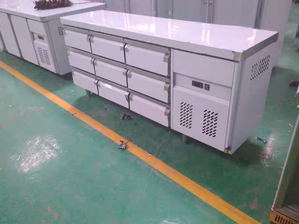 Durable Multipurpose Under Worktop Fridge , 220W Commercial Fridge Undercounter